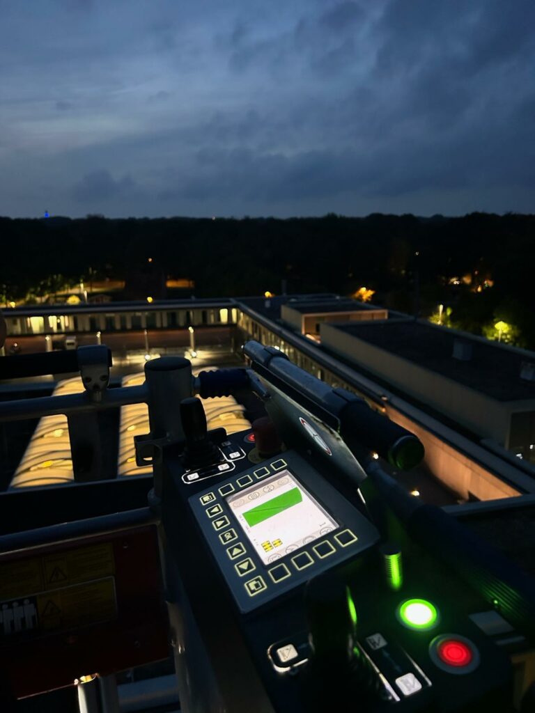 Bedienelement im Korb